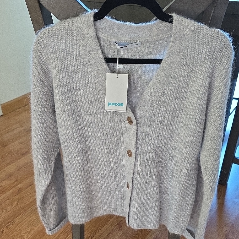 Women's Gray Sweater